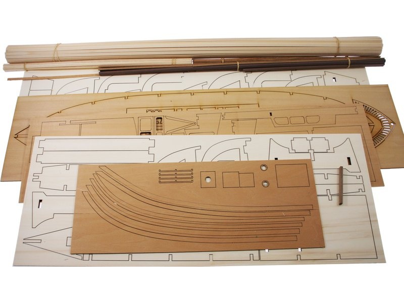 Mantua Model Motorová jachta Bruma 1:43 kit | Promodels.cz