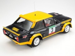 Fiat 131 Abarth Rally Olio 1:20 Tamiya 20069 (3)